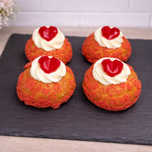 Vadelma–Mansikka Choux-leivokset